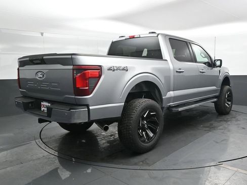 Used 2024 Ford F150 XLT image 2