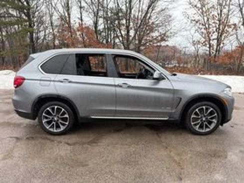 Used 2015 BMW X5 xDrive50i image 4