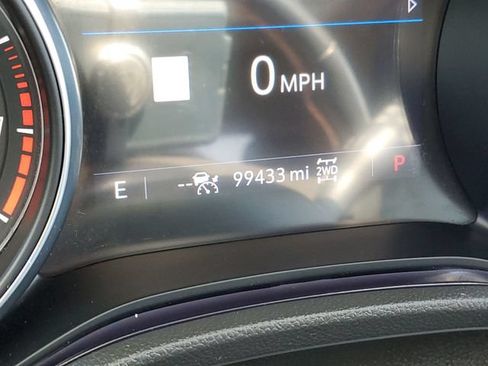Used 2021 Buick Encore GX Essence w/ Advanced Technology Package AWD/4WD image 14