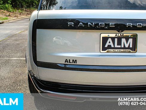 Used 2024 Land Rover Range Rover SE AWD/4WD image 13