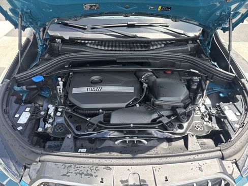 Used 2025 BMW X1 xDrive28i AWD/4WD image 6