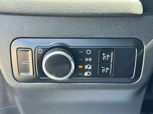 Used 2023 Ford Escape Active w/ Tech Pack #1 FWD image 31