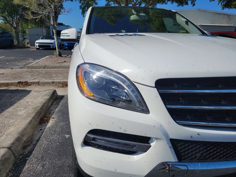 Used 2014 Mercedes-Benz ML 350 BlueTEC 4MATIC image 6