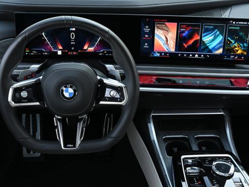 Certified 2024 BMW 760i xDrive w/ Executive Package image 14