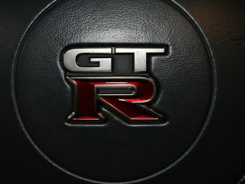 Used 2013 Nissan GT-R Black Edition AWD/4WD image 31