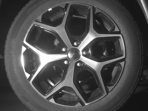 Used 2025 Jeep Compass Limited image 15