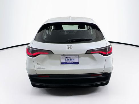 Used 2023 Honda HR-V LX image 6