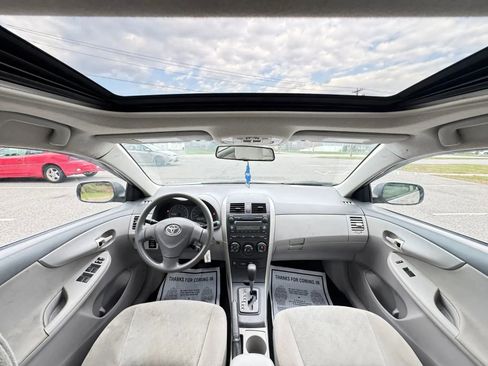 Used 2009 Toyota Corolla LE FWD image 22