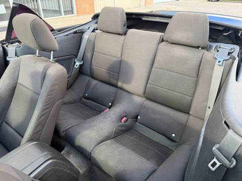 Used 2012 Ford Mustang Convertible image 19