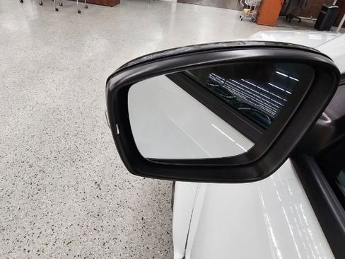 Used 2016 Volkswagen Beetle R-Line SE image 30