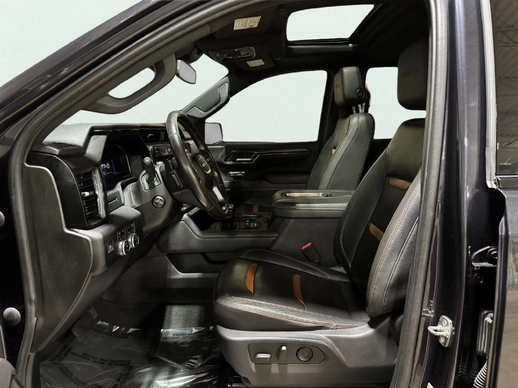 Used 2022 GMC Sierra 1500 AT4 w/ AT4 Preferred Package AWD/4WD image 25