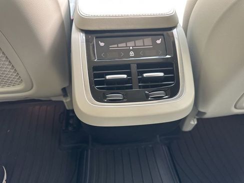 Used 2023 Volvo XC90 B5 Plus w/ Protection Package Premier image 18