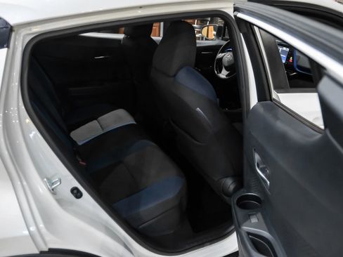 Used 2021 Toyota C-HR XLE image 34