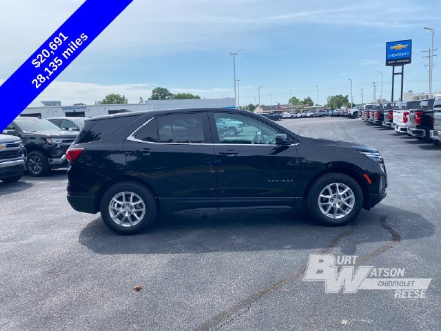 Used 2024 Chevrolet Equinox LT w/ LPO, Floor Liner Package FWD image 11
