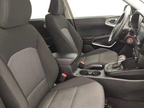 Used 2021 Kia Soul LX FWD image 21
