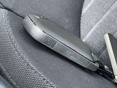 Used 2025 Kia K5 LXS image 23