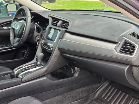 Used 2017 Honda Civic LX image 29