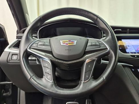 Used 2023 Cadillac XT5 Sportv w/ Technology Package AWD/4WD image 10