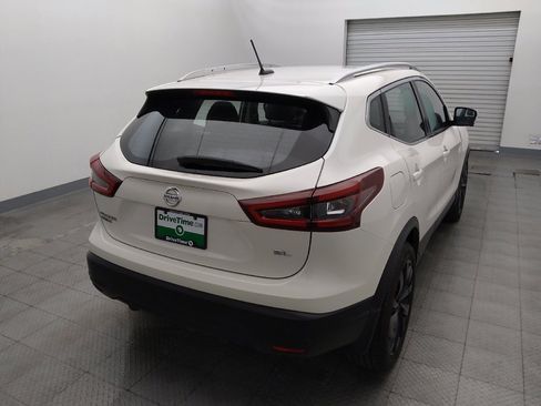 Used 2022 Nissan Rogue Sport SL w/ Premium Package FWD image 7