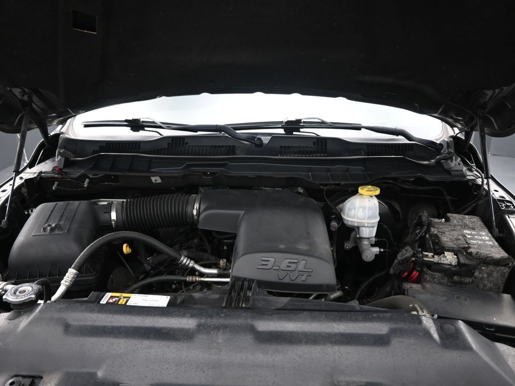 Used 2018 RAM 1500 Big Horn AWD/4WD image 36