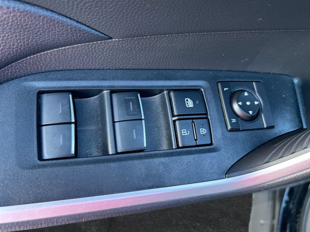 Used 2024 Toyota RAV4 XLE FWD image 13