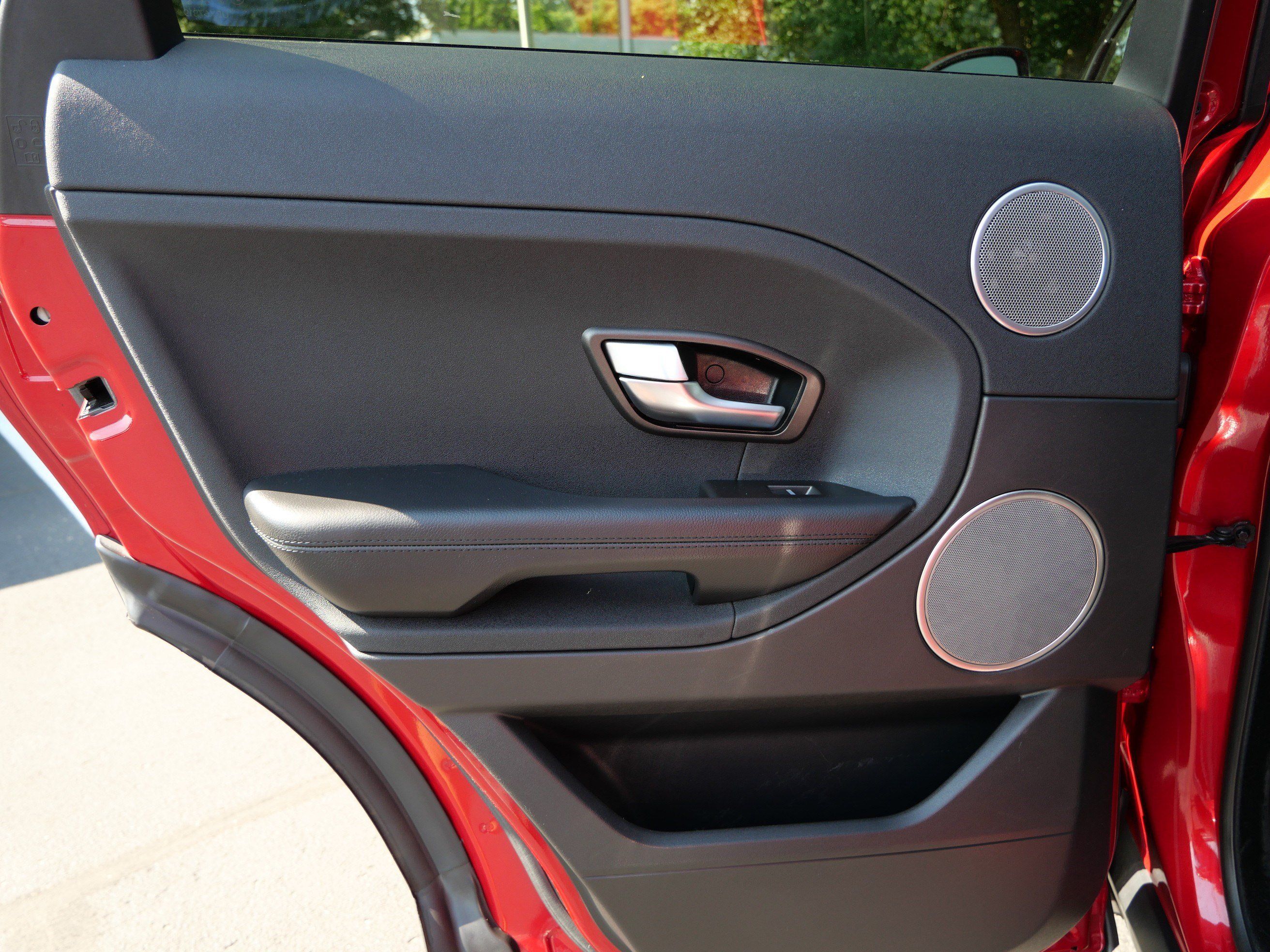 Used 2015 Land Rover Range Rover Evoque Pure Plus AWD/4WD image 17