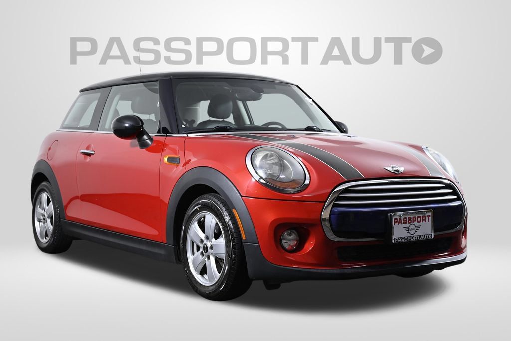 Used 2015 MINI Cooper 2-Door Hardtop FWD image 3