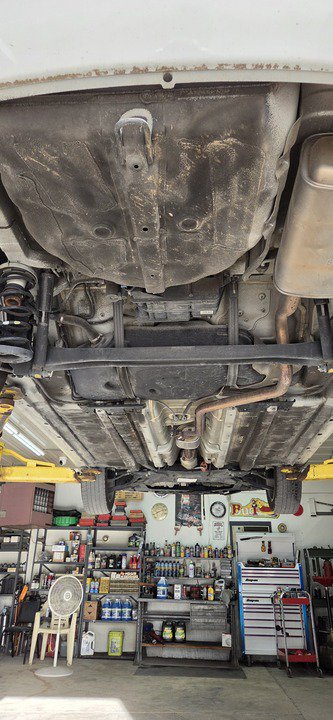 Used 2011 Hyundai Elantra GLS w/ Preferred Equipment Pkg 3 FWD image 40