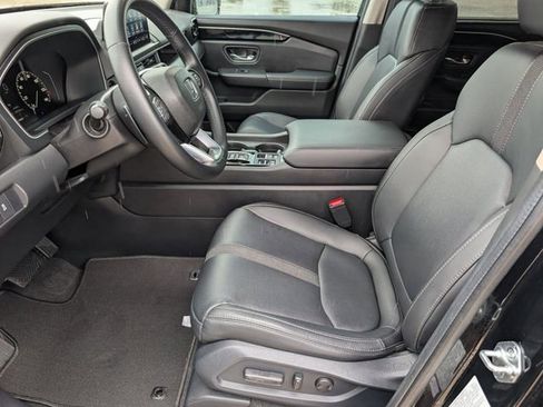 Used 2024 Honda Pilot EX-L image 8