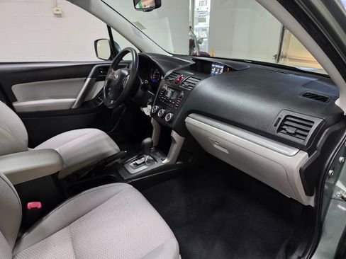 Used 2015 Subaru Forester 2.5i Premium image 25