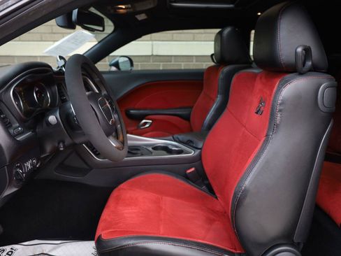 Used 2019 Dodge Challenger R/T Scat Pack w/ Plus Package RWD image 20