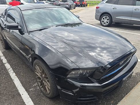 Used 2014 Ford Mustang Coupe w/ Equipment Group 102A RWD image 2