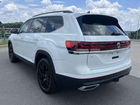 Used 2024 Volkswagen Atlas SE FWD image 7