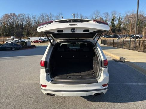 Used 2018 Jeep Grand Cherokee High Altitude image 4