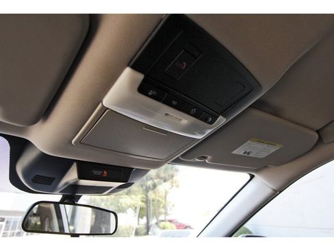 Used 2021 Nissan Rogue SV FWD image 21