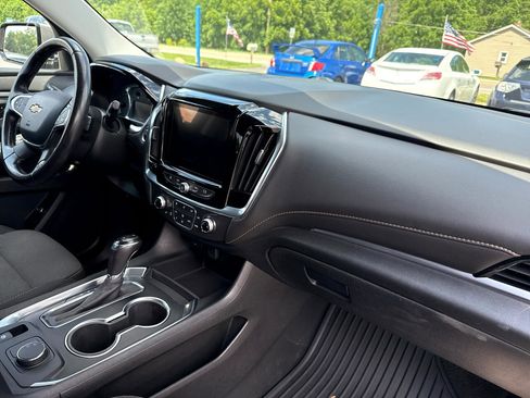 Used 2019 Chevrolet Traverse LT image 21