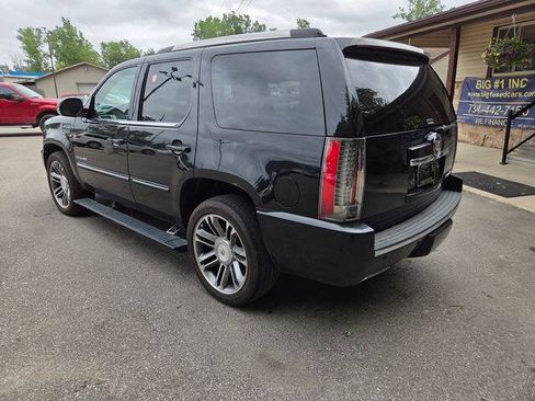 Used 2013 Cadillac Escalade Premium AWD/4WD image 4