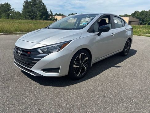 Used 2024 Nissan Versa SR w/ Trunk Package FWD image 3
