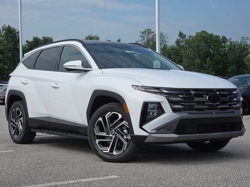 New 2026 Hyundai Tucson Limited AWD/4WD image 2