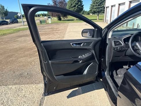 Used 2023 Ford Edge SEL w/ Convenience Package AWD/4WD image 21