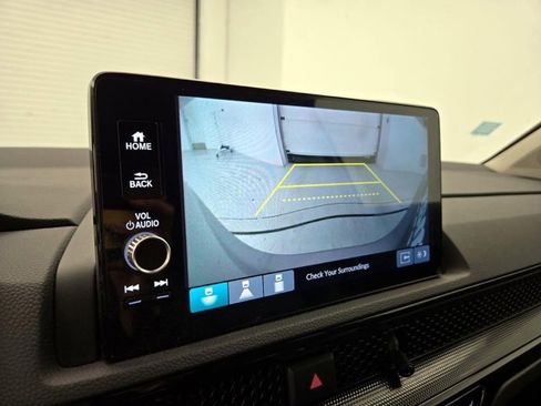 Used 2023 Honda CR-V EX-L image 4