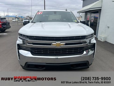 Used 2020 Chevrolet Silverado 1500 LT image 2