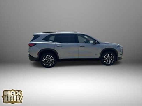 Used 2025 Buick Enclave Sport Touring FWD image 12
