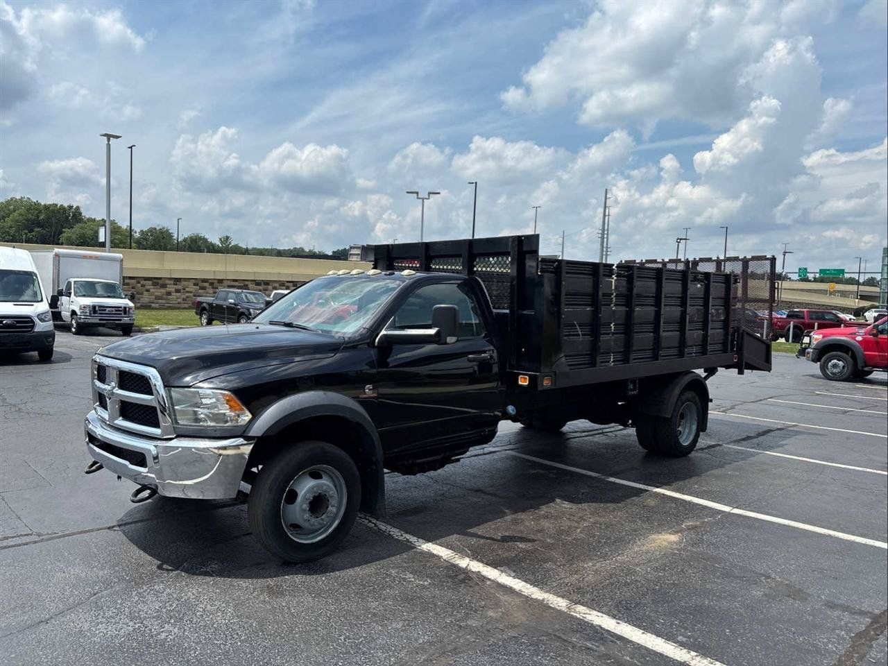 Used 2014 RAM 5500 Tradesman w/ Power & Remote Entry Group RWD image 4