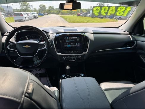 Used 2019 Chevrolet Traverse LT w/ LT Premium Package FWD image 15