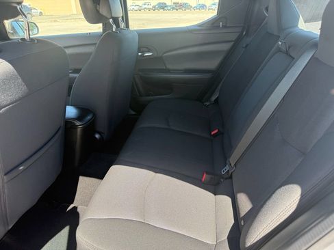 Used 2013 Dodge Avenger SE FWD image 11