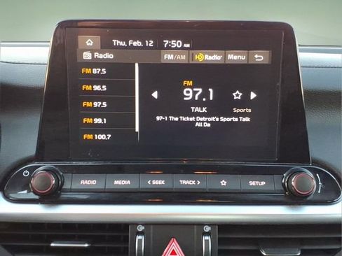 Used 2023 Kia Forte LXS image 17