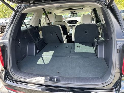 Used 2024 Hyundai Palisade Limited image 24