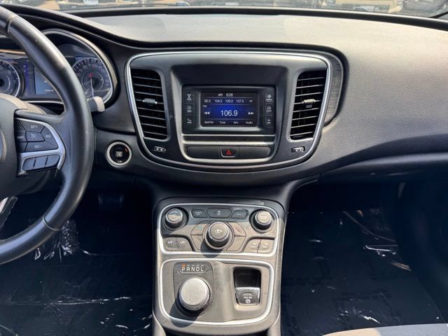 Used 2017 Chrysler 200 LX FWD image 2