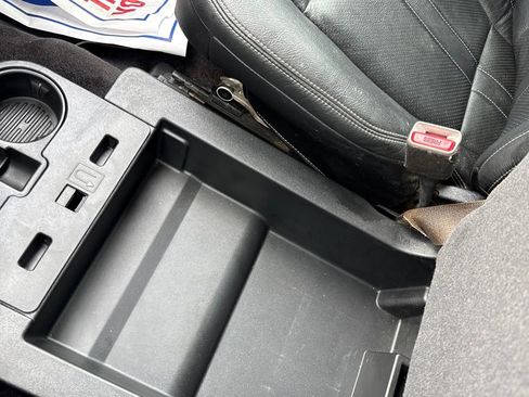 Used 2015 Ford F150 XLT w/ Equipment Group 302A Luxury image 36